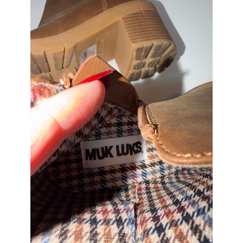 Muk Luks Brown Faux Leather Ankle Booties Size 7.5 Knit Cuff Lug Sole 2.5” Heel - Picture 9 of 11